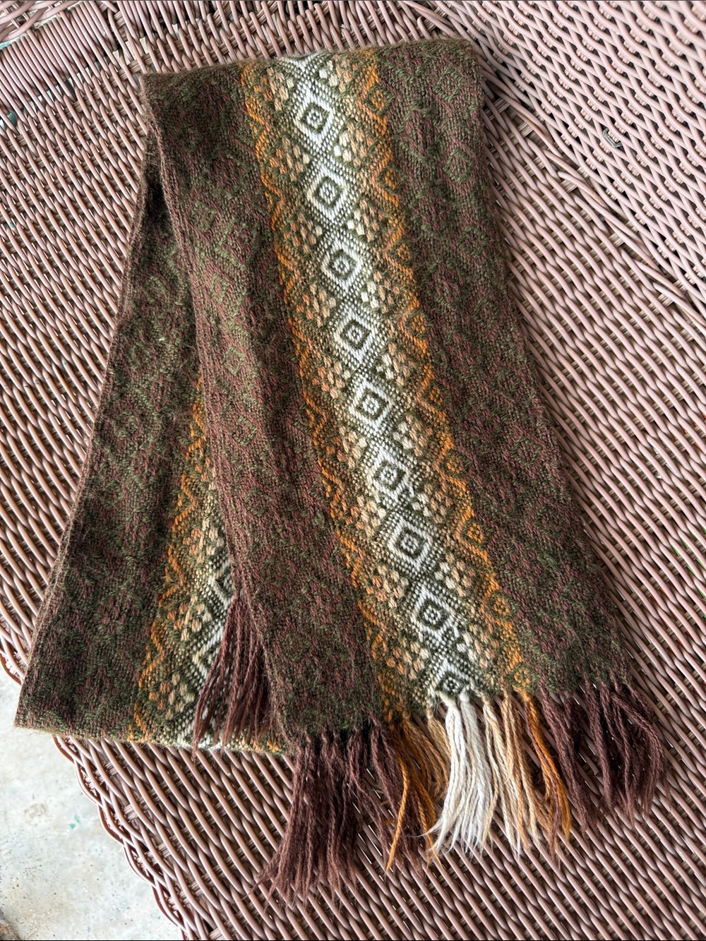 Rueasha Alpaca Brown/Cream Geometric Fringe Scarf